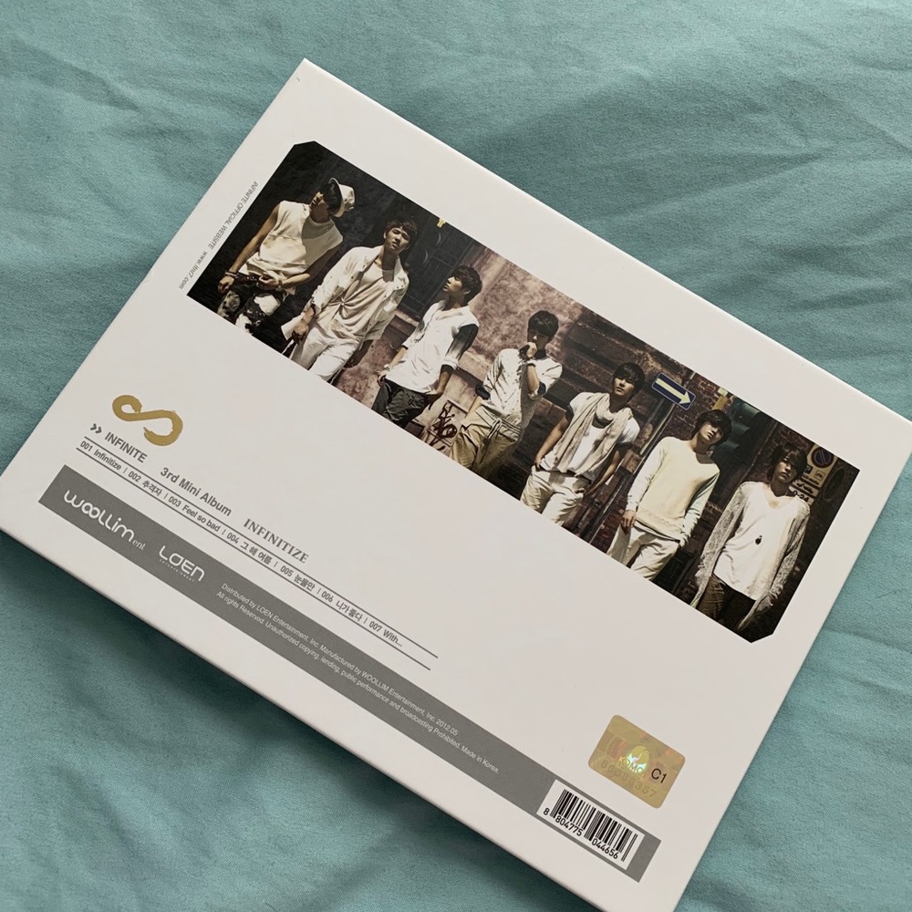 Infinite Infinitize Album & Photocards - Picture 3 of 8